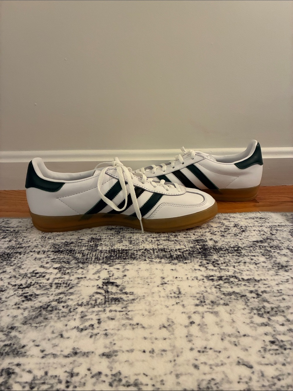 adidas Gazelle leather shoe with green and black stripes - Picture 5 of 10